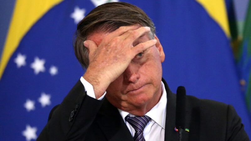 PF indicia Bolsonaro no inquérito do golpe de Estado