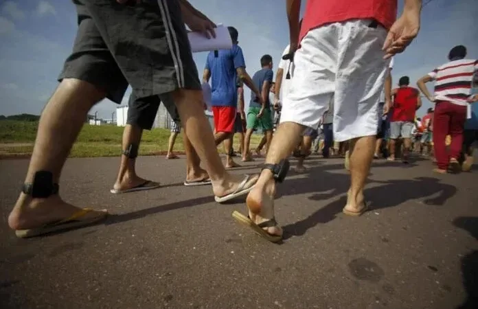 Mais de 2 mil presos não retornam para cadeias após saidinha de Natal