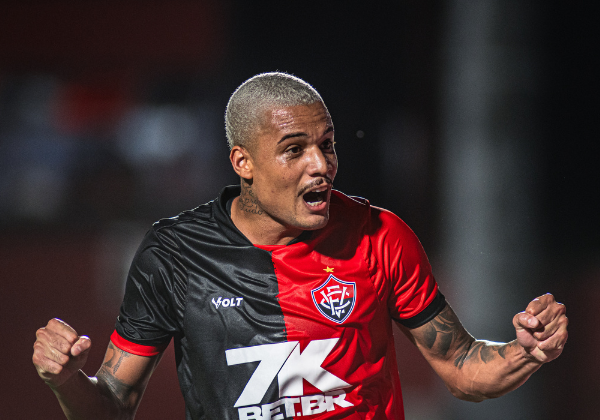 Com gol de Janderson, Vitória bate Sousa e assume vice-liderança na Copa do Nordeste